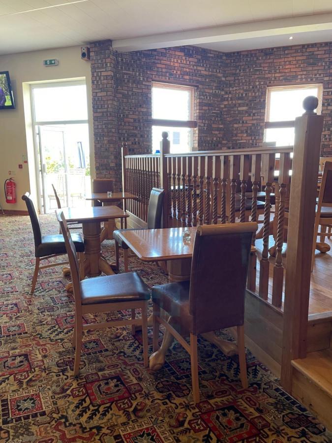 Woodlands Hall Hotel Ederyn ภายนอก รูปภาพ