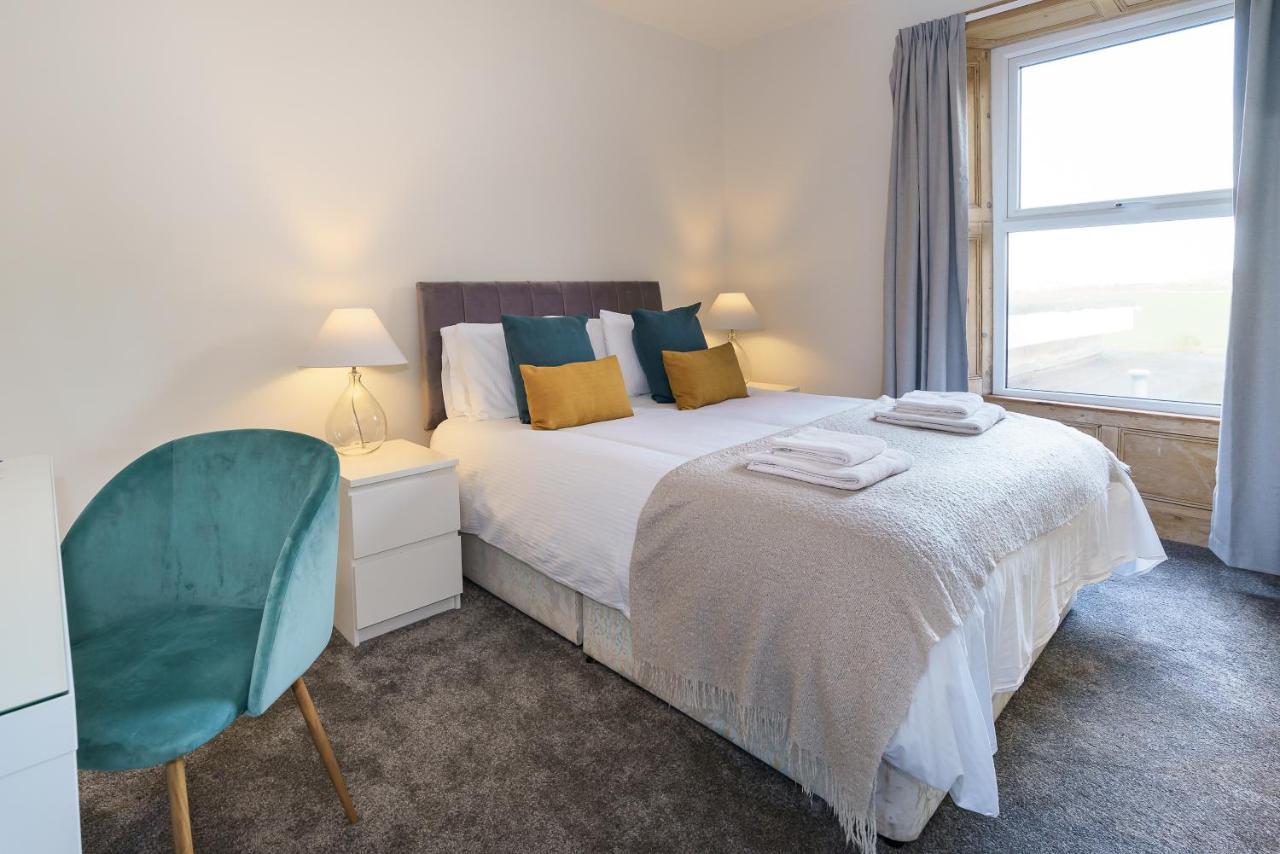 Woodlands Hall Hotel Ederyn ภายนอก รูปภาพ